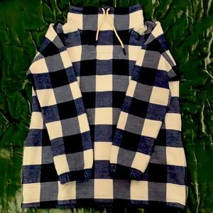 Navy and white gingham Vineyard Vines sweatshirt